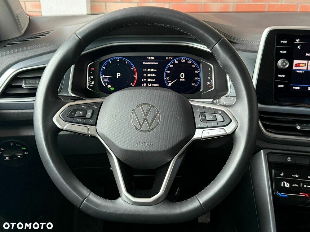 Volkswagen T-Roc - 16
