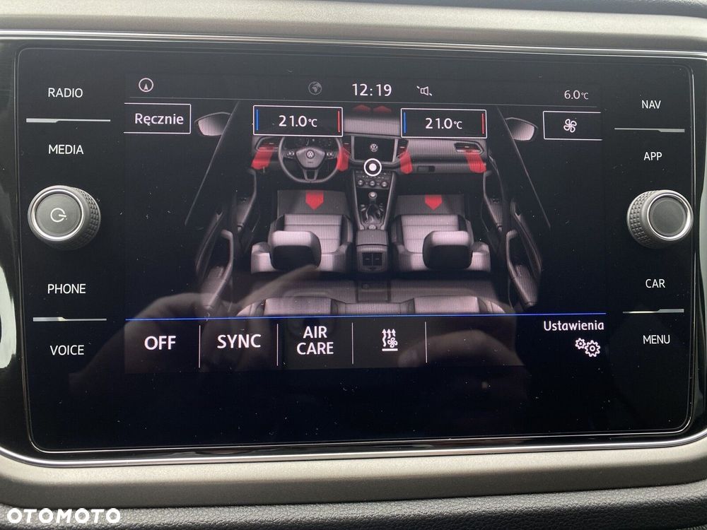 Volkswagen T-Roc - 22