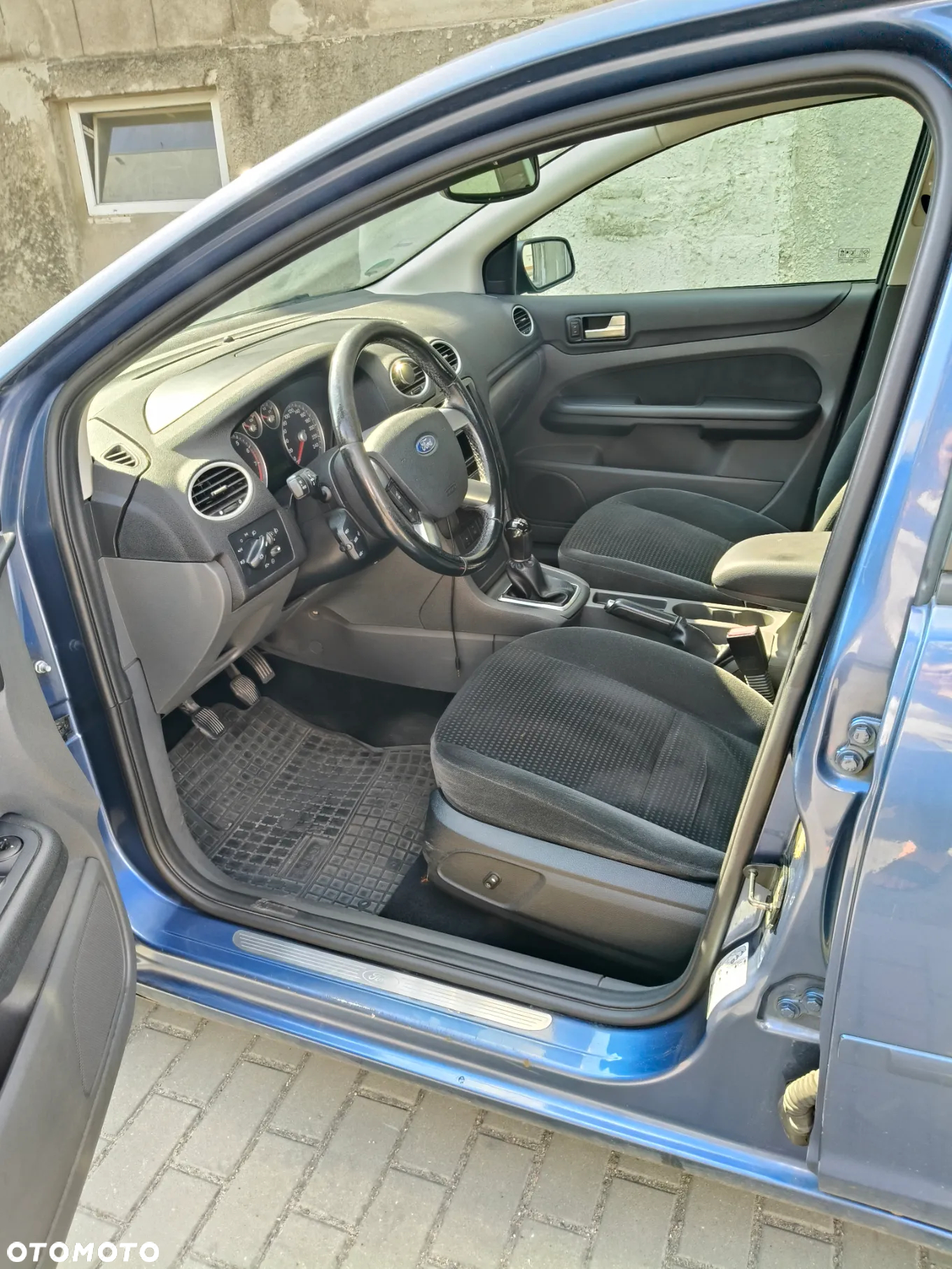 Ford Focus 1.6 Ghia - 4