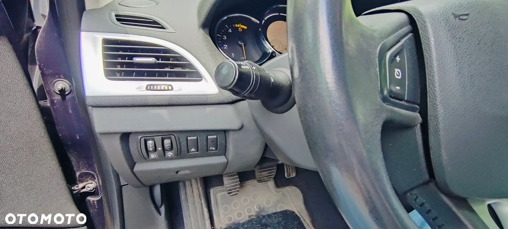 Renault Megane 1.9 dCi Dynamique - 16