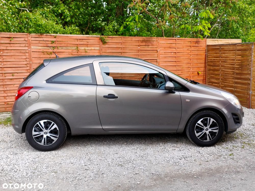 Opel Corsa 1.4 16V Active - 14