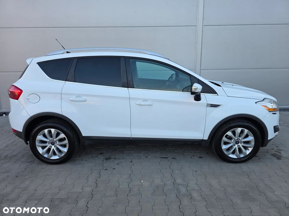 Ford Kuga 2.0 TDCi 4x4 Titanium - 13
