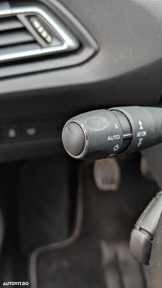 Peugeot 308 BlueHDi FAP 120 Stop & Start Allure - 20