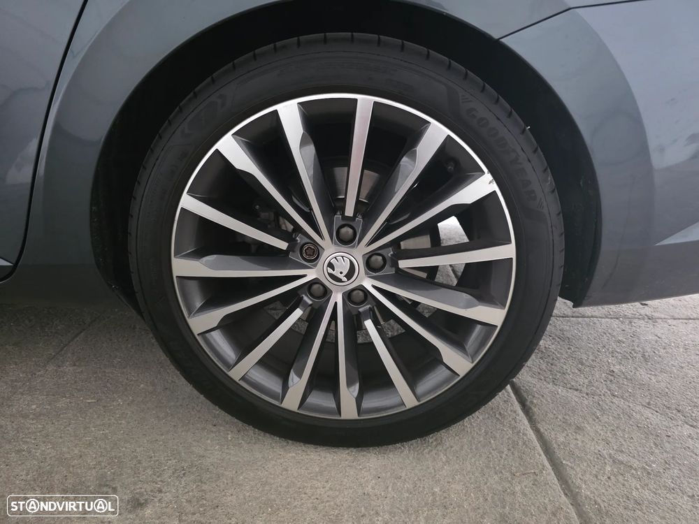 Skoda Superb Break 1.6 TDI Style Greenline - 7