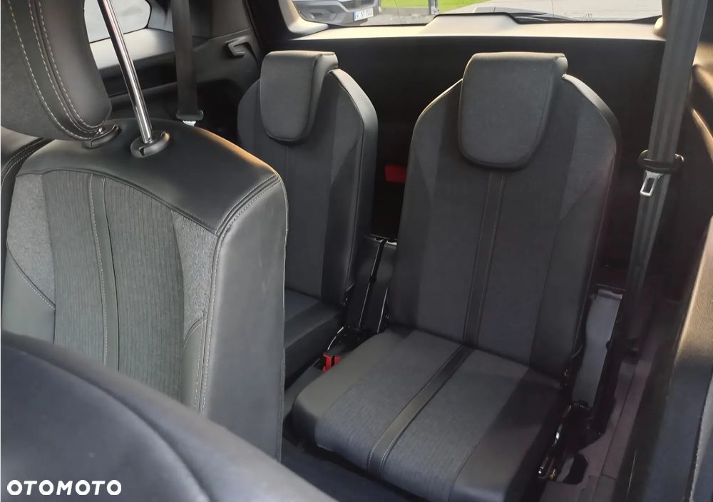 Peugeot 5008 BlueHDi 130 EAT8 GT - 14