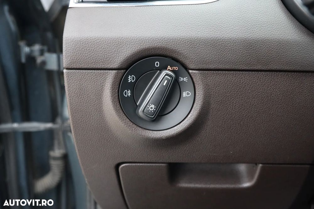 Skoda Octavia 2.0 TDI (Green tec) 4x4 DSG Scout - 23