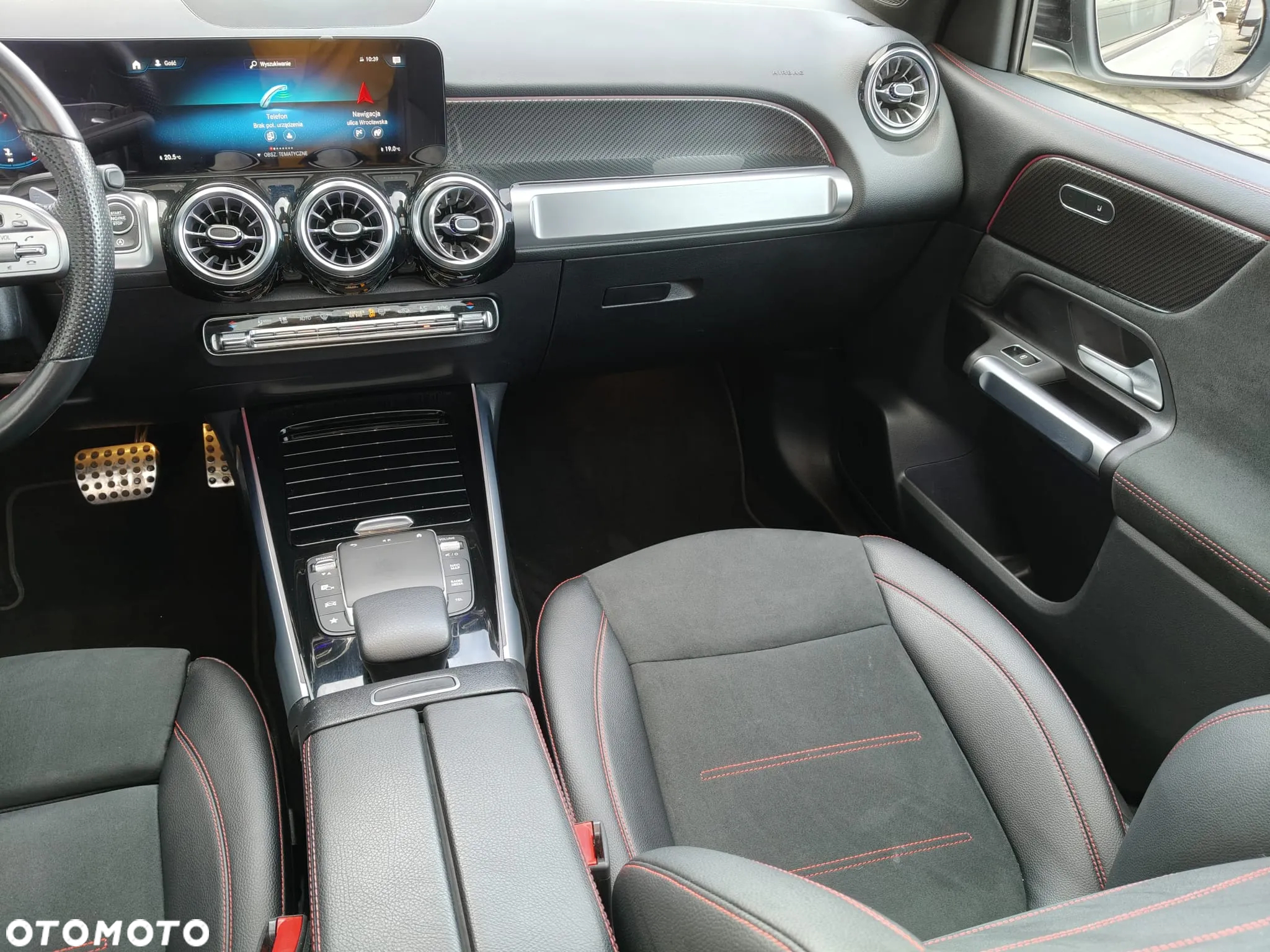 Mercedes-Benz GLB 200 d AMG Line 8G-DCT - 18