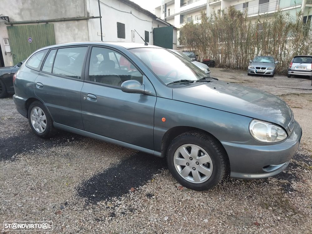 Kia Rio SW 1.3 LS - 2