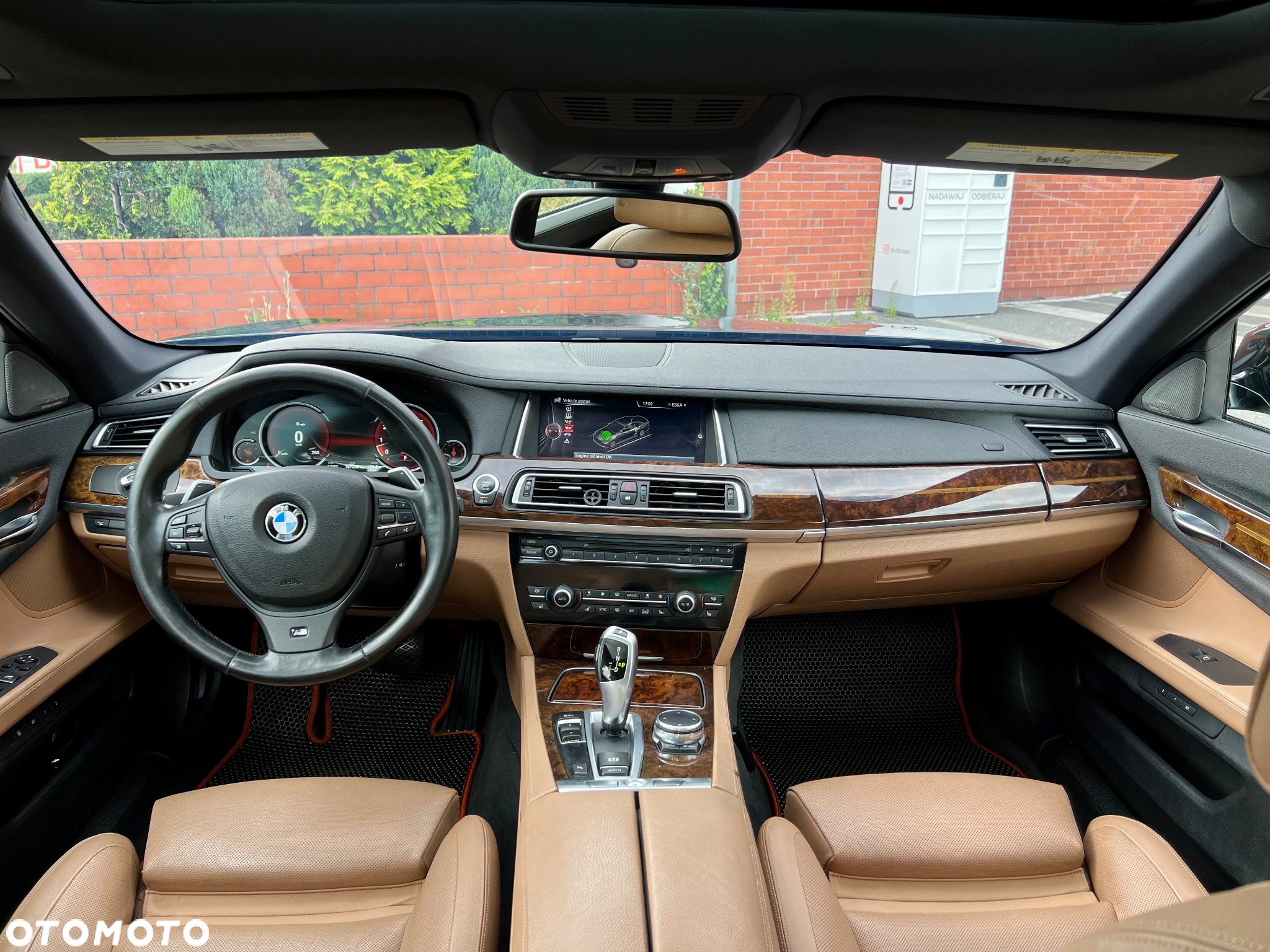 BMW Seria 7 740Li - 23