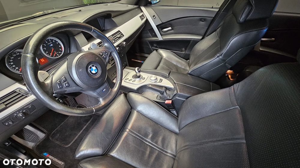 BMW M5 Standard - 23