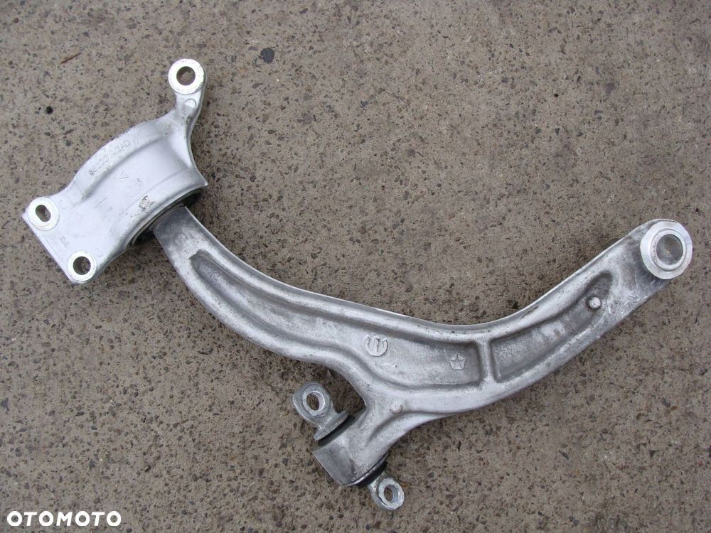 wahacz prawy przedni chrysler pacifica ii 68232192ad - 4