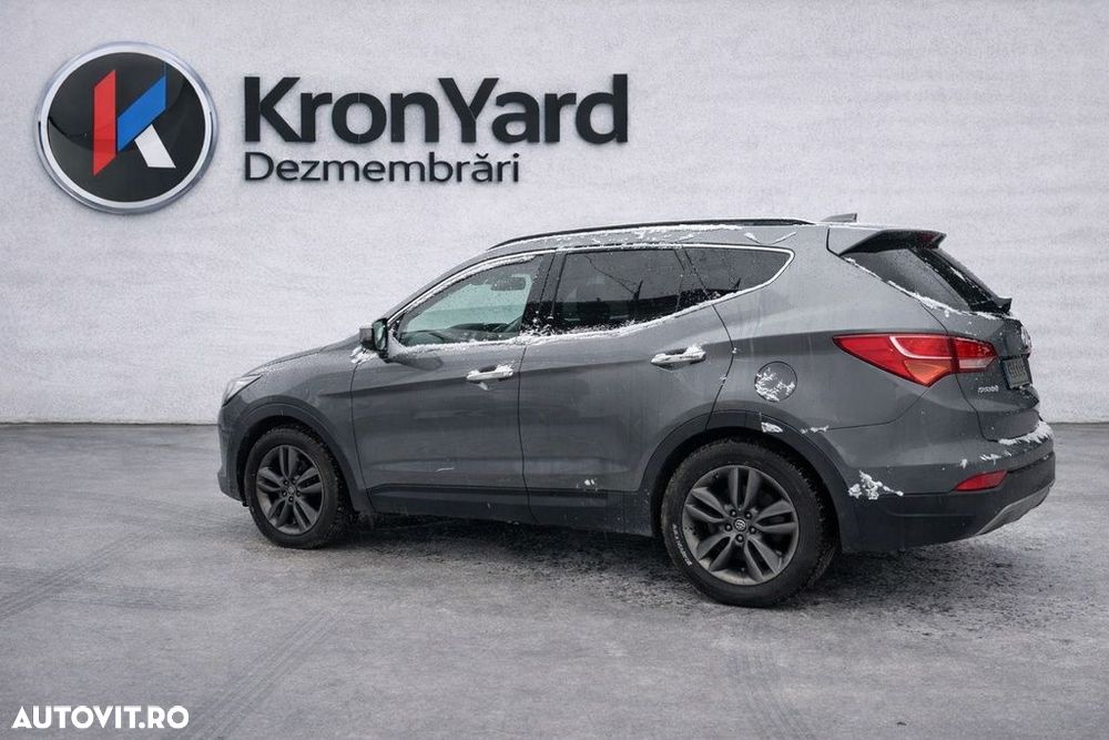 Dezmembrari  Dezmembrez  Piese  Hyundai Santa Fe 3  2.2 Diesel 2012 - 2016  D4HB - 8