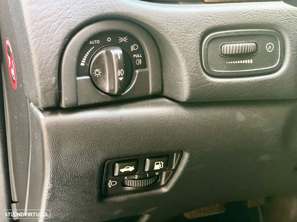 Jaguar S-Type 3.0 V6 Executive Auto. - 23