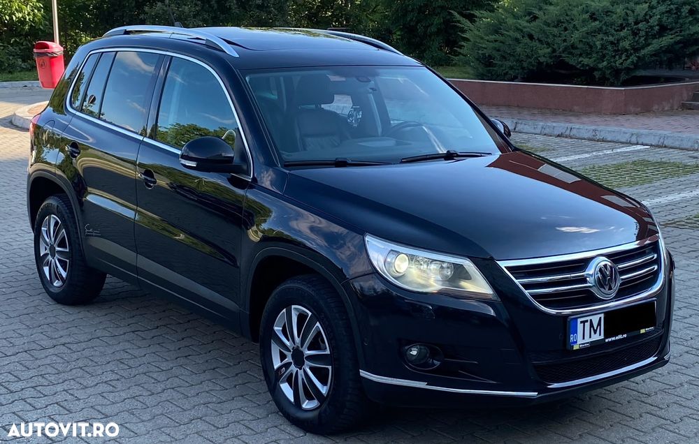 Volkswagen Tiguan - 2