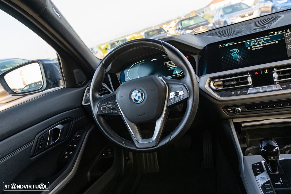 BMW 320 e Auto - 21