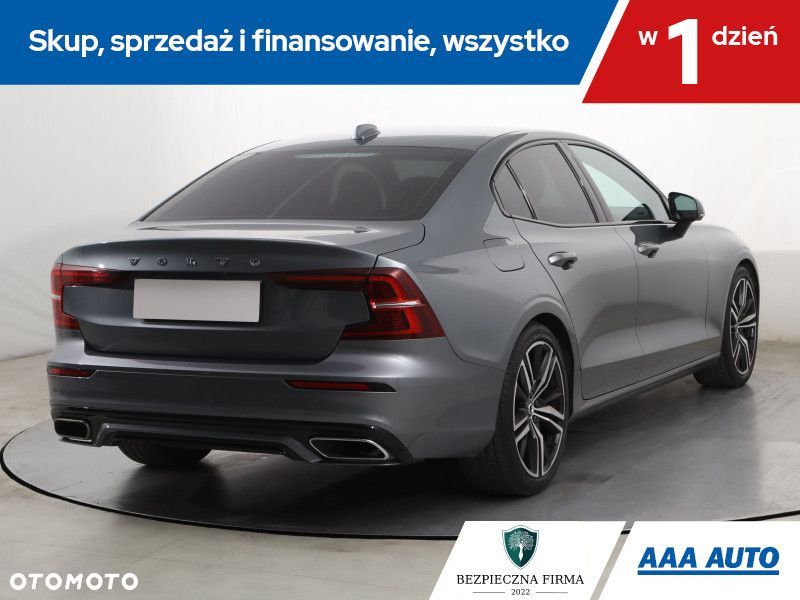 Volvo S60 - 7