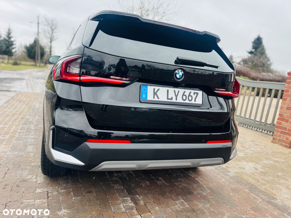 BMW X1 sDrive18d Sport Line - 40