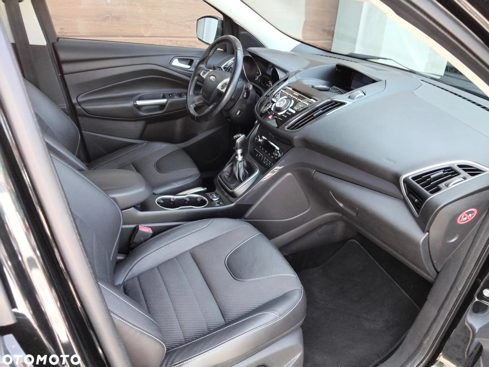 Ford Kuga - 8