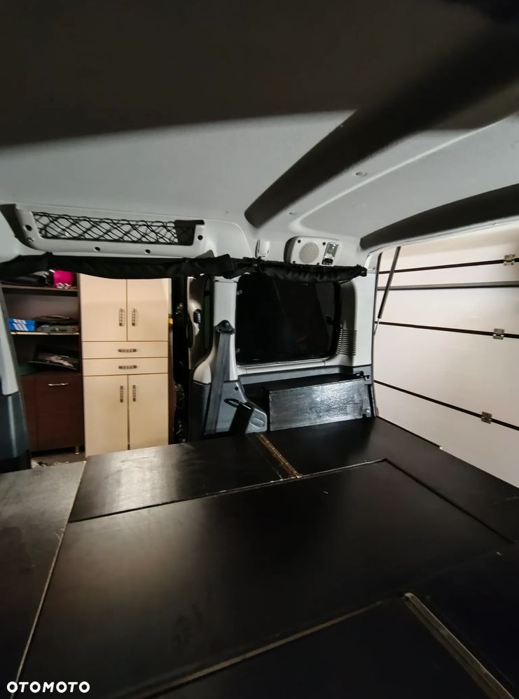 Peugeot Partner Kombi 75 Sportium - 17