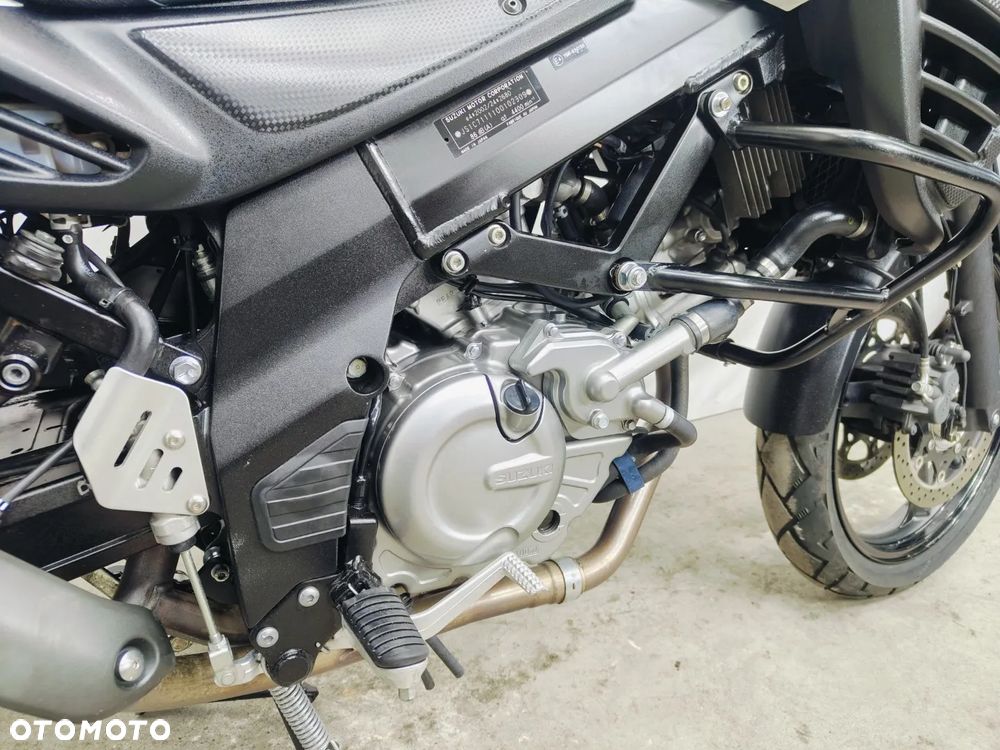 Suzuki V-STROM - 7