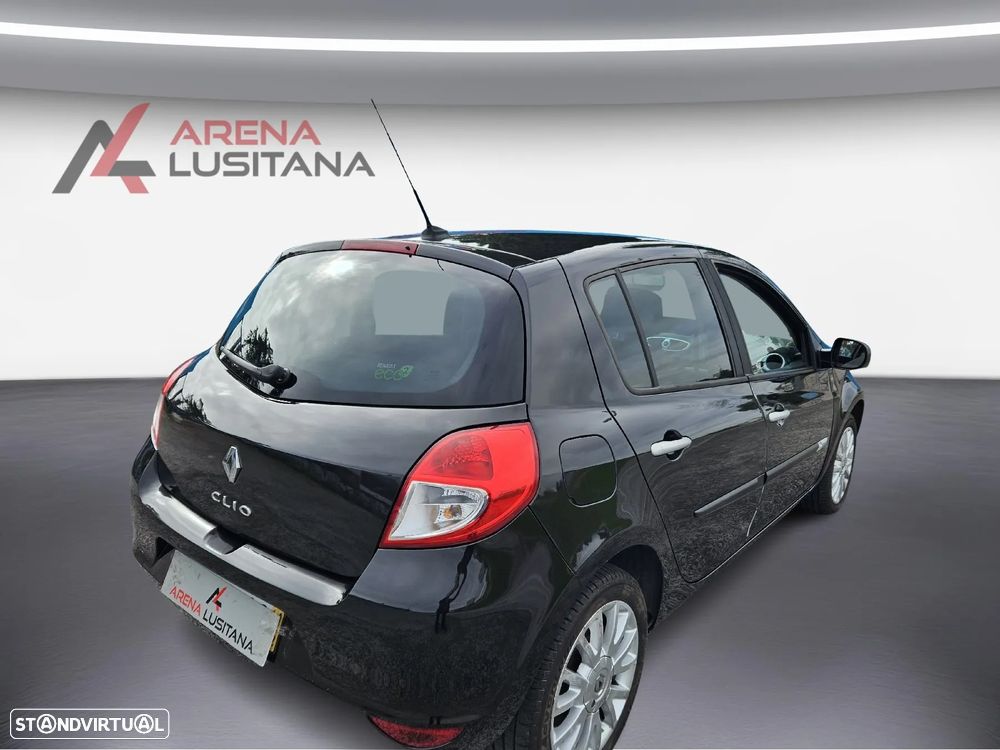 Renault Clio 1.2 16V Dynamique - 9