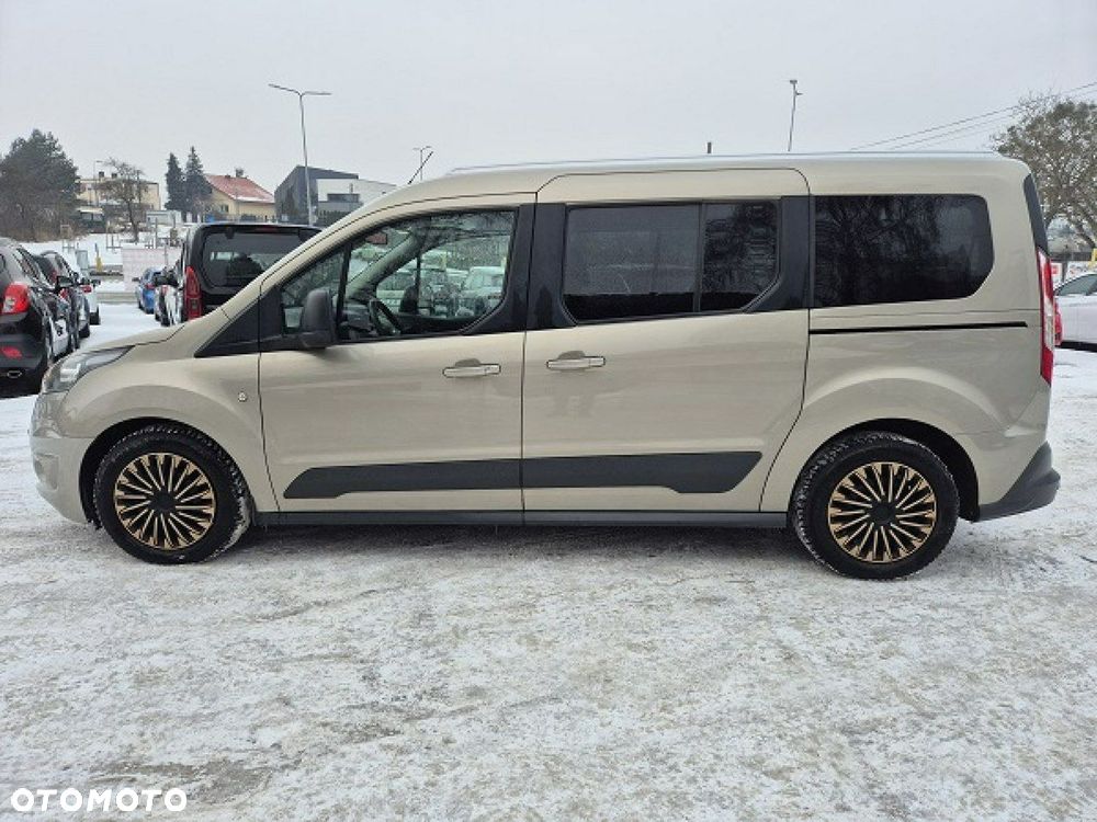 Ford Tourneo Connect Grand - 11