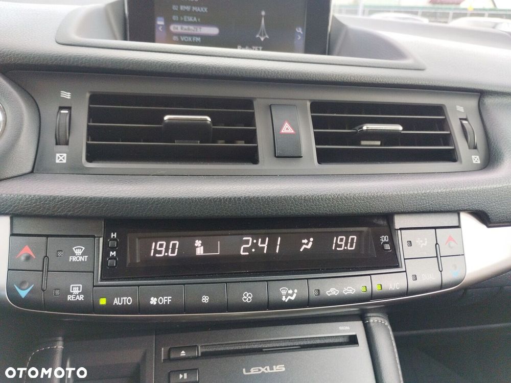 Lexus CT 200h Elegance - 19