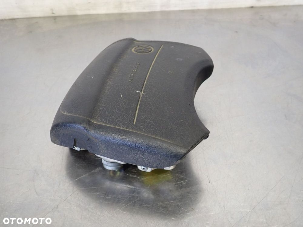 PODUSZKA KIEROWCY VOLKSWAGEN T4 - 2