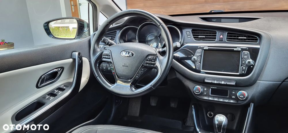 Kia Ceed 1.6 GDI M - 19
