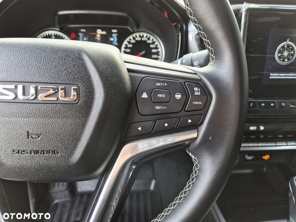 Isuzu D-Max 1.9 DC LSX - 32