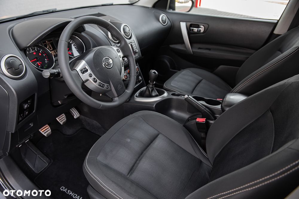 Nissan Qashqai 2.0 Tekna Premium - 8