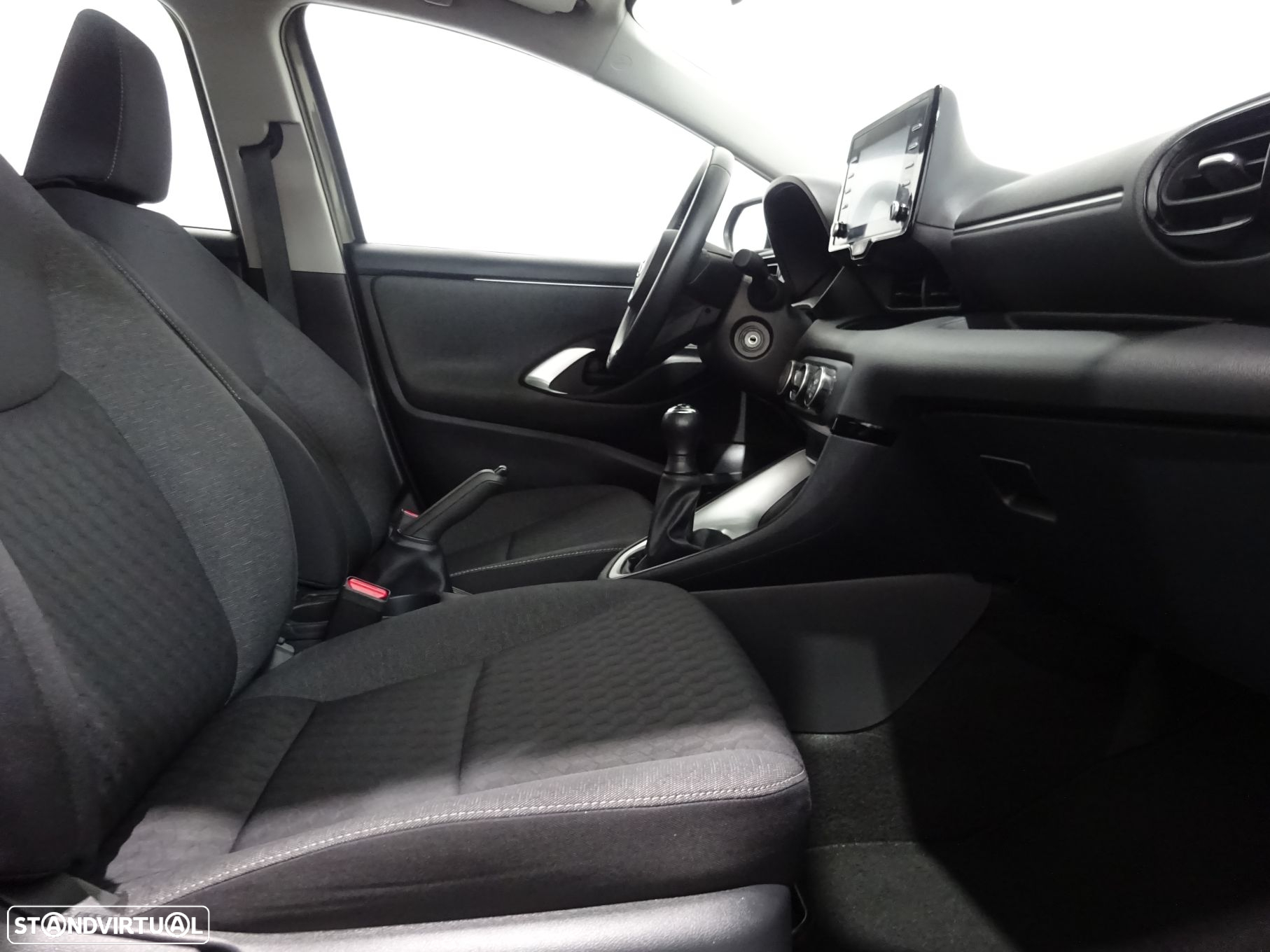 Toyota Yaris 1.0 VVT-i Comfort Plus - 6