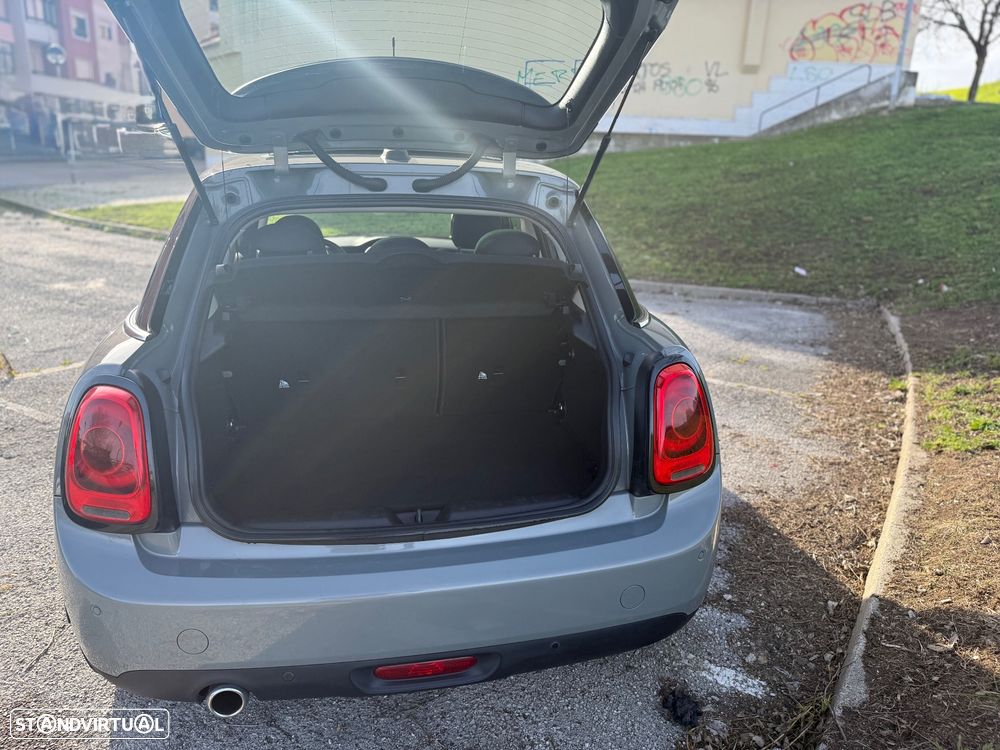 MINI 5 Portas Cooper D - 12