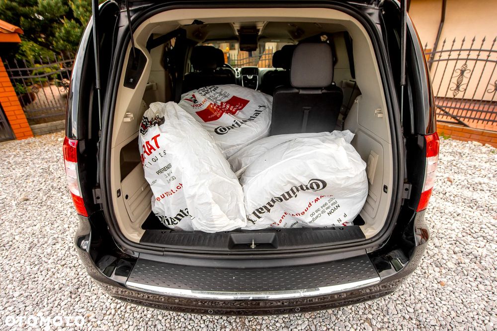 Lancia Voyager 2.8CRD Platinum - 14