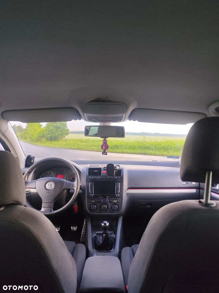 Volkswagen Golf 2.0 TDI GT Sport - 7