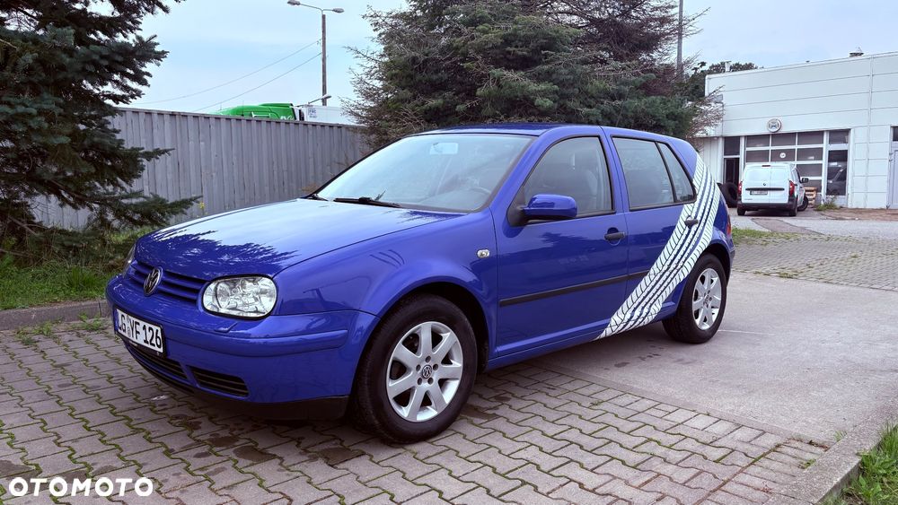 Volkswagen Golf - 12