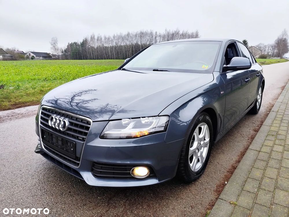Audi A4 Limousine - 6