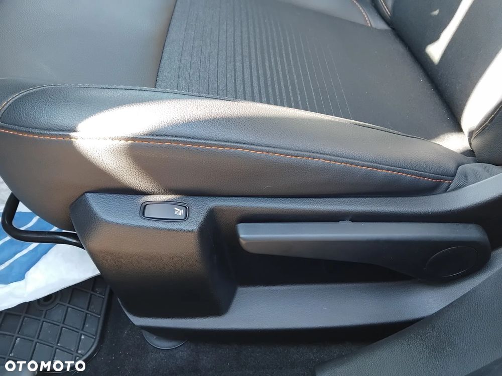 Dacia Duster 1.3 TCe Extreme 4WD - 22