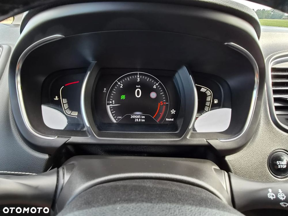 Renault Scenic 1.5 dCi Bose - 22