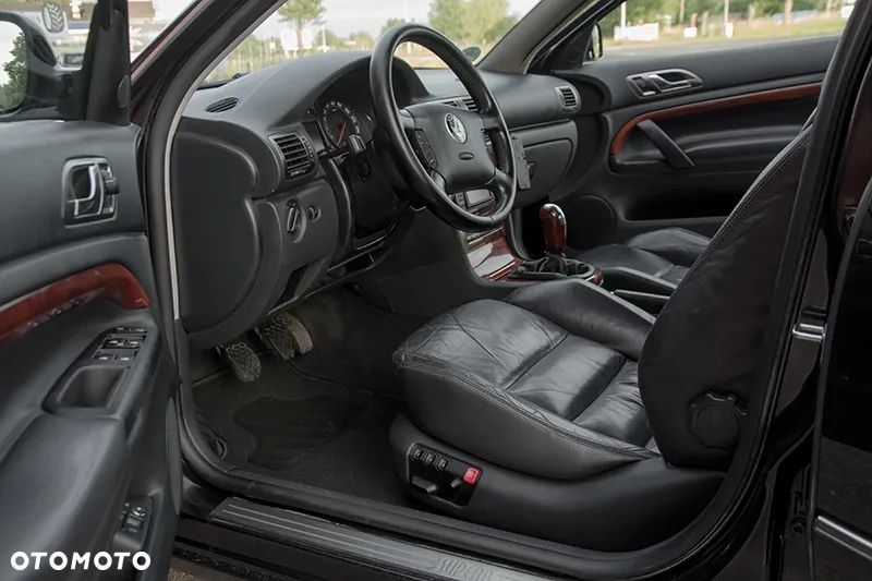 Skoda Superb 2.8 V6 Elegance - 26