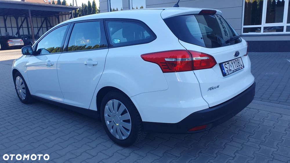 Ford Focus 1.5 TDCi Trend - 6