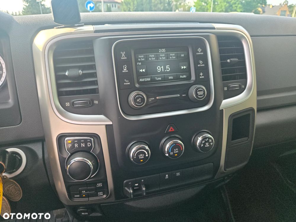 RAM 1500 - 19