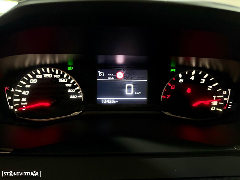 Peugeot 208 1.2 PureTech Active - 21