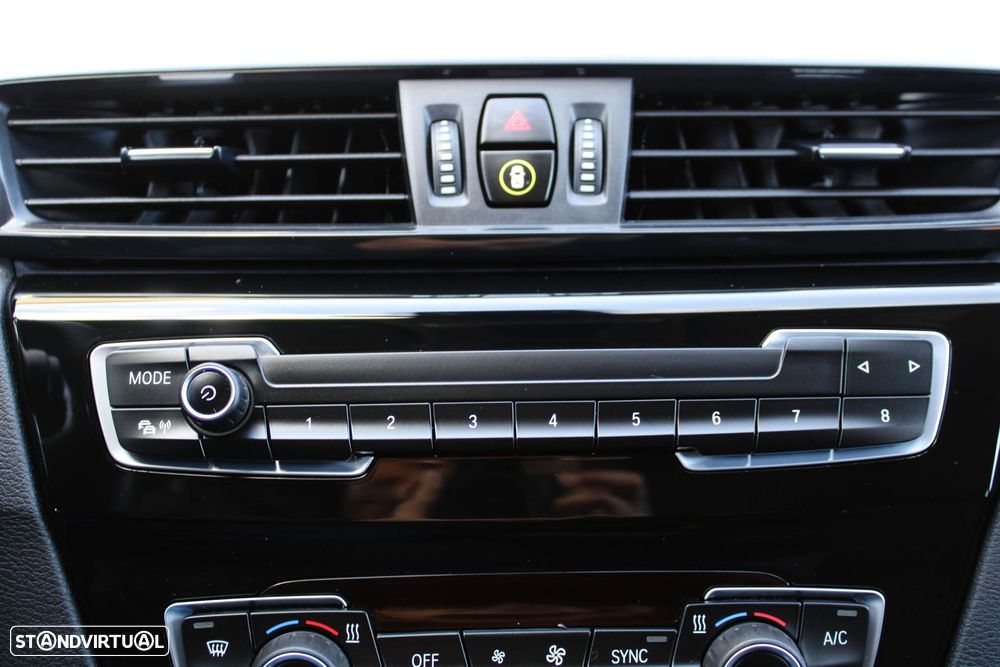 BMW X1 18 d sDrive Auto - 40