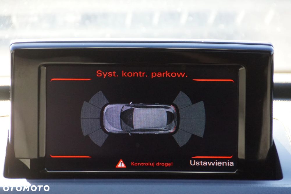 Audi Q3 - 16