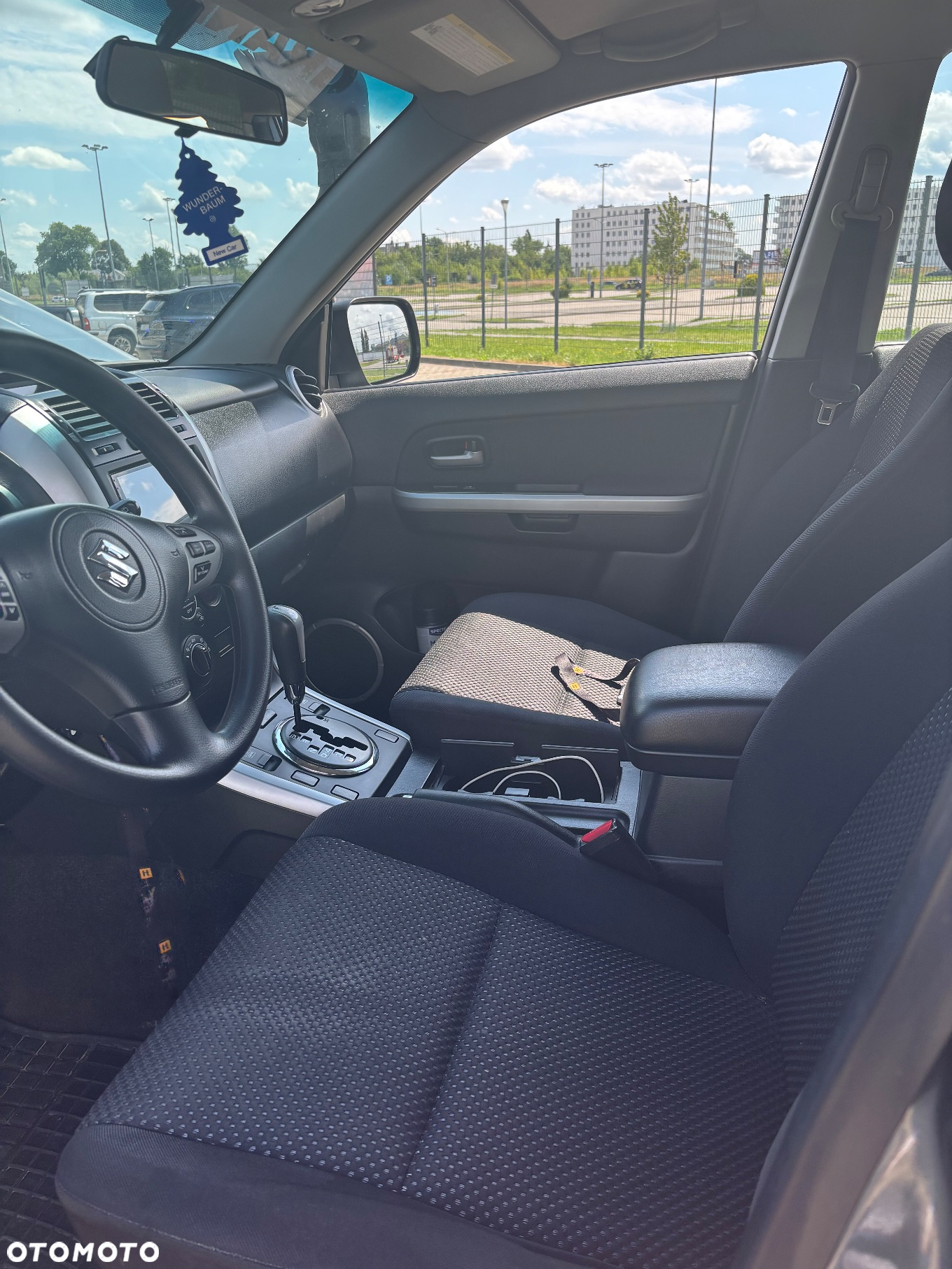 Suzuki Grand Vitara 2.7 V6 Premium - 5