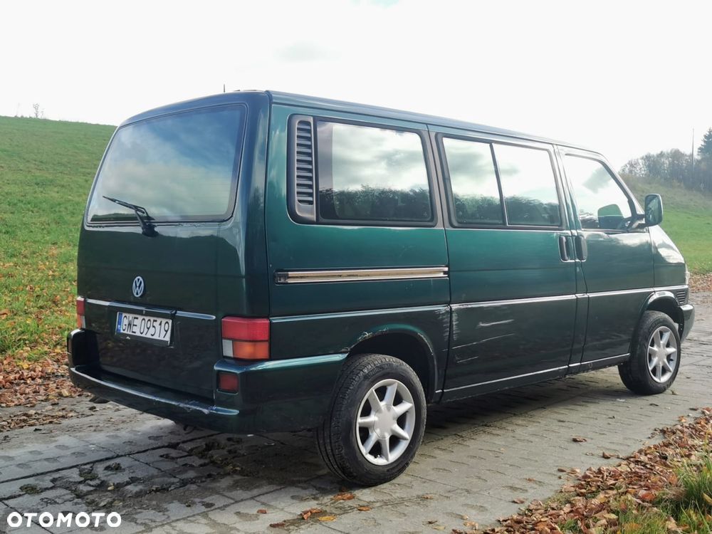 Volkswagen Caravelle Basis / CL - 10