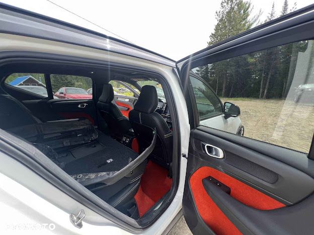 Volvo XC 40 - 12