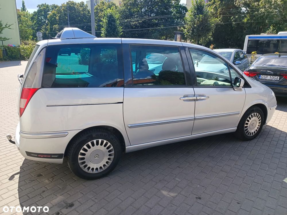 Lancia Phedra 2.0 Multijet 16v DPF Executive - 8