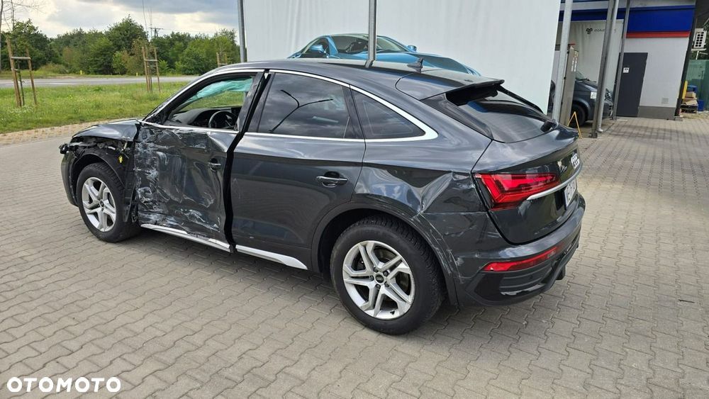 Audi Q5 Sportback - 4